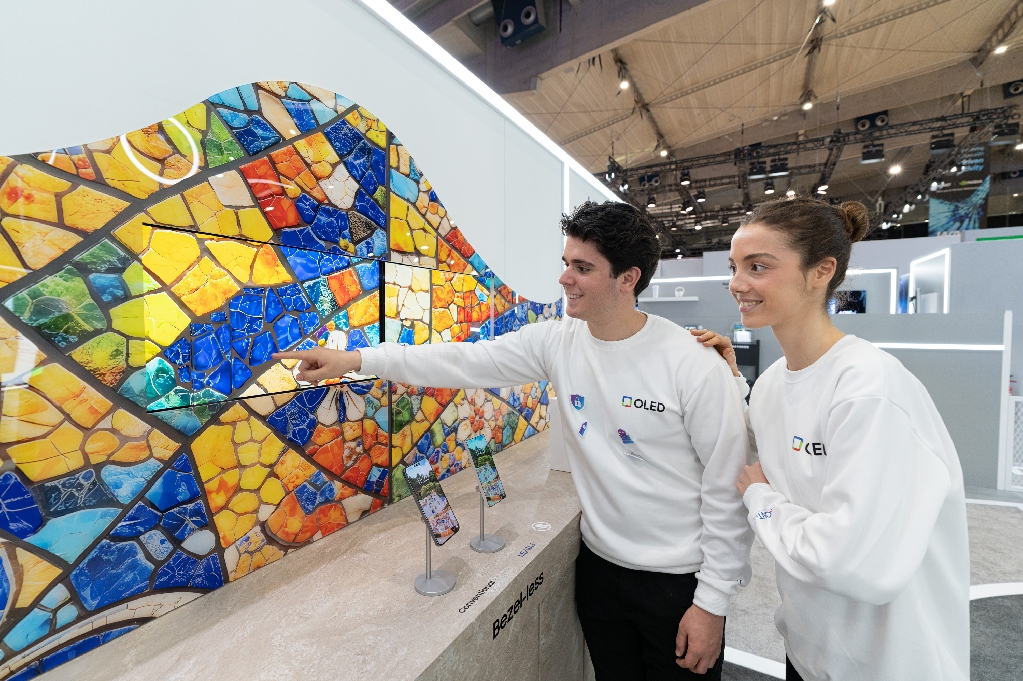 삼성디스플레이, 'MWC26'에서 AI 맞춤 OLED로 승부수