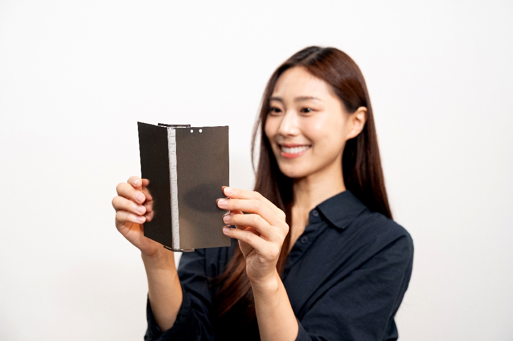 삼성디스플레이 폴더블 OLED, 2.5배 더 강해졌다!